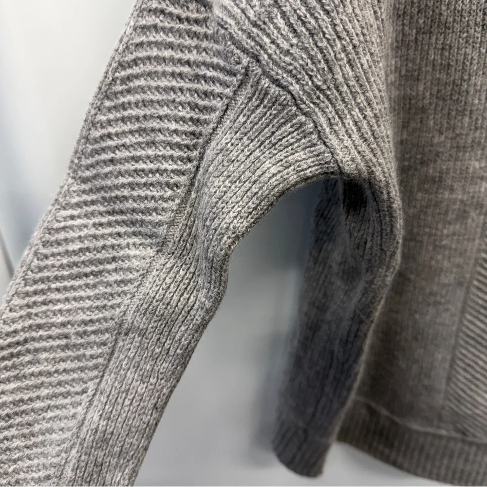 Athleta Wool Cashmere Sweater | Gray Textured Knit | Hi-Low Hem | XS - Picture 3 of 5